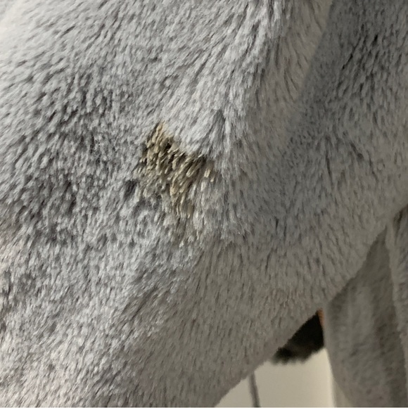 Lucky Brand | Grey Cropped Teddy Bear Soft Zip Up Crop Jacket | XL - Picture 11 of 12